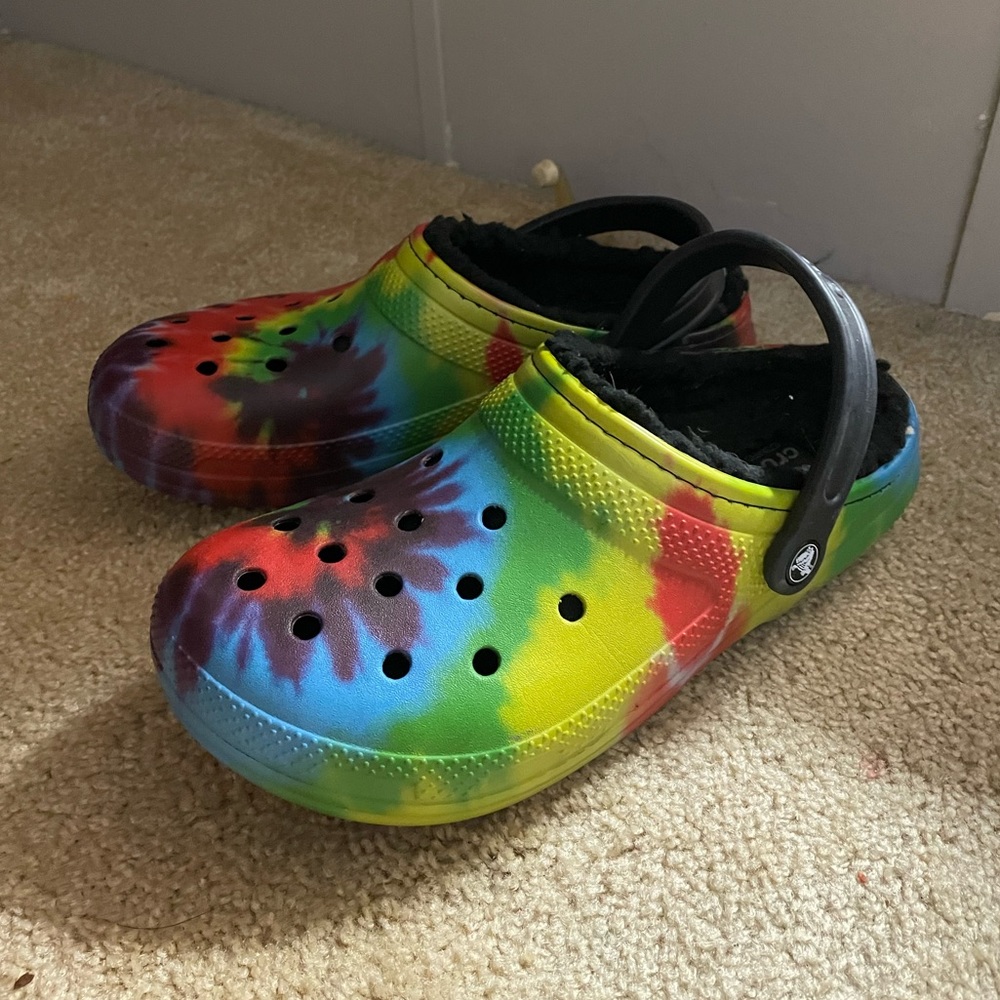 Rainbow crocks with the fur